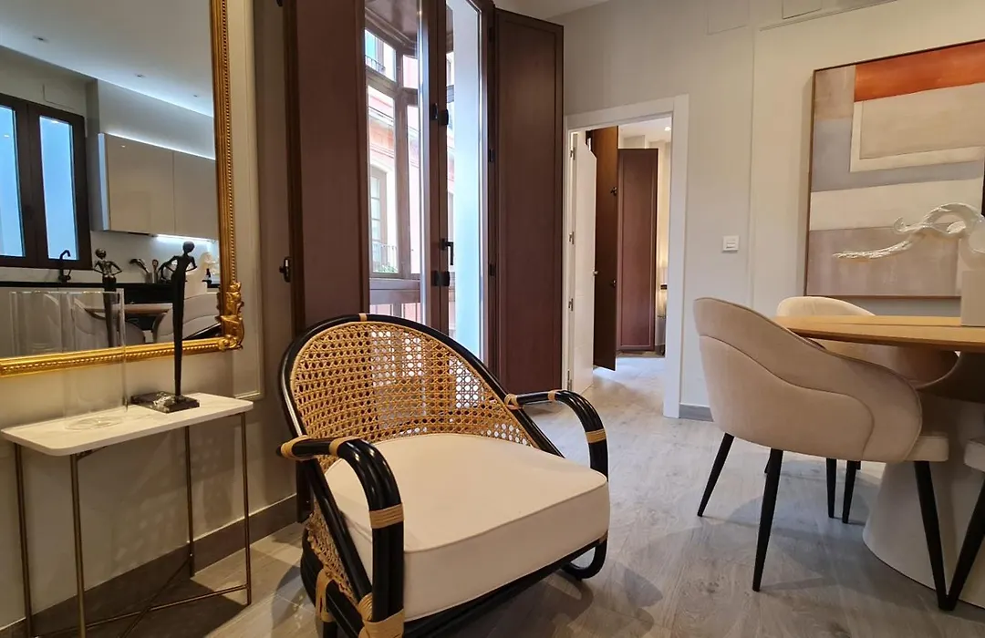 Suspiro 201 Elegant Suite-1